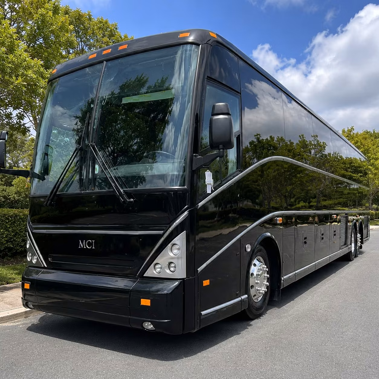 airport transfer shuttles for gilbert business travelers