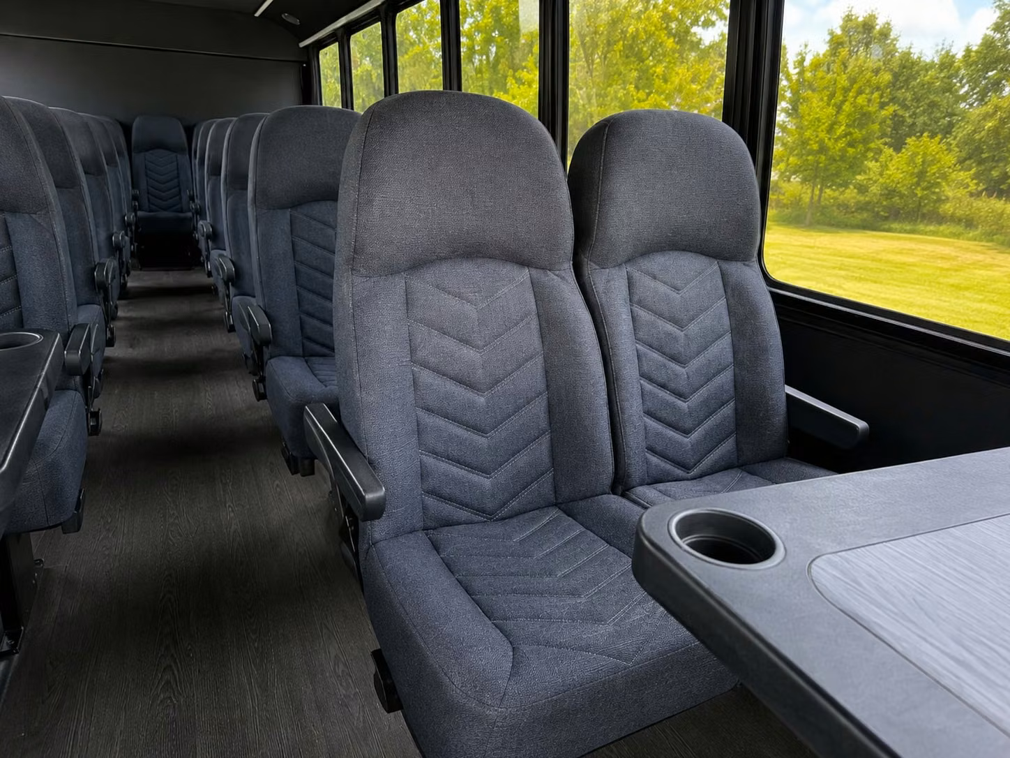 gilbert 15 passenger minibus rental